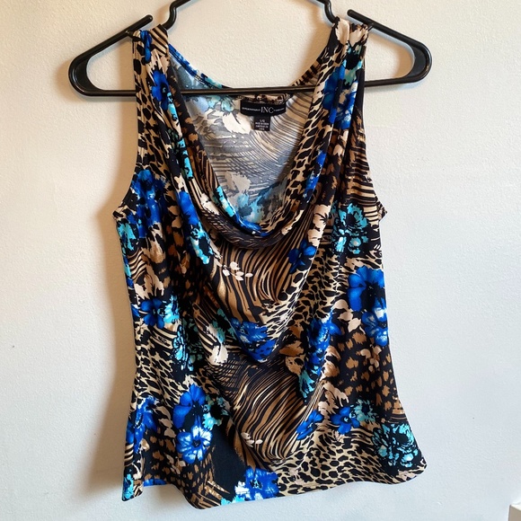 Breecher's Brook - Blue Safari Themed Shirt - Large - Picture 3 of 4